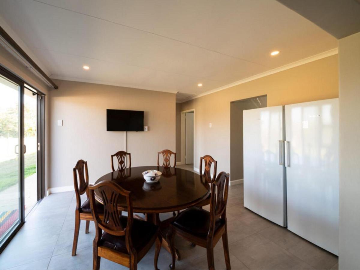 Equestre Bnb ปีเตอร์มาริตซ์เบิร์ก ภายนอก รูปภาพ